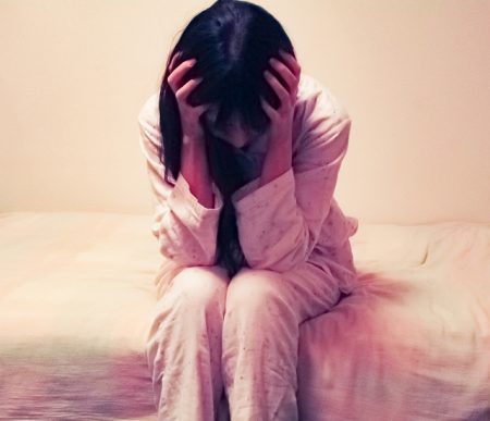 漠然とした不安_61a4a0f5de985b457ef13346b1ede5e3_s
