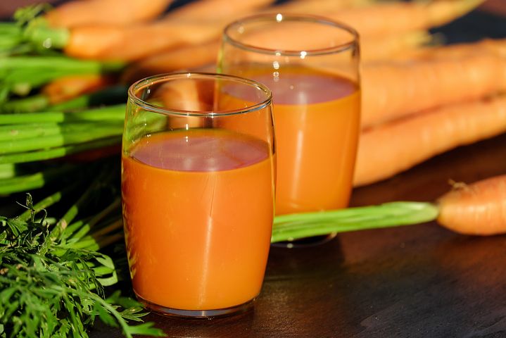 carrot-juice-1623079__480