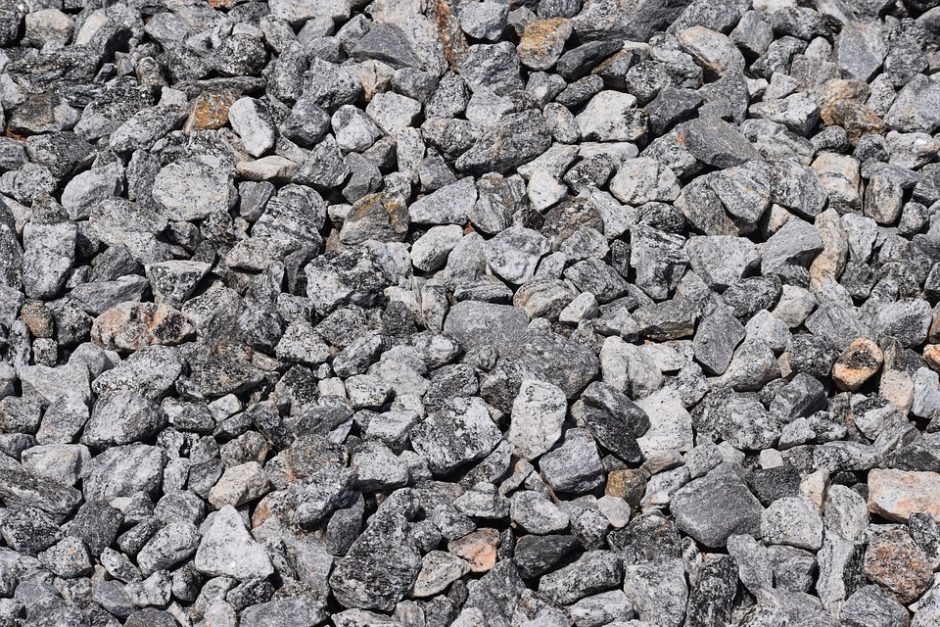 gravel-rocks-2468044_960_720