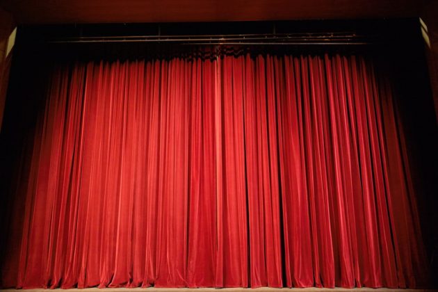 theater-432045_960_720