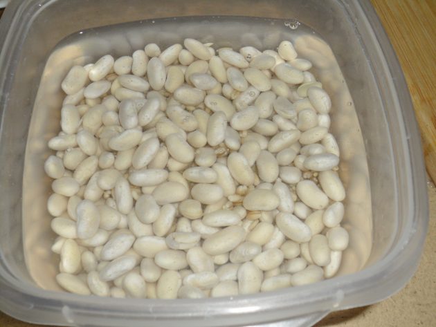 beans and barley in water
