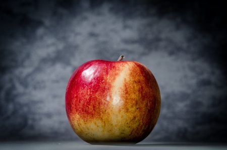 apple-education-school-knowledge-47216
