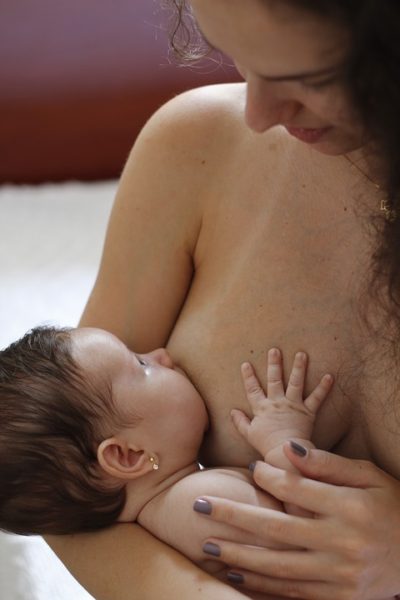 breastfeeding-1570695_960_720