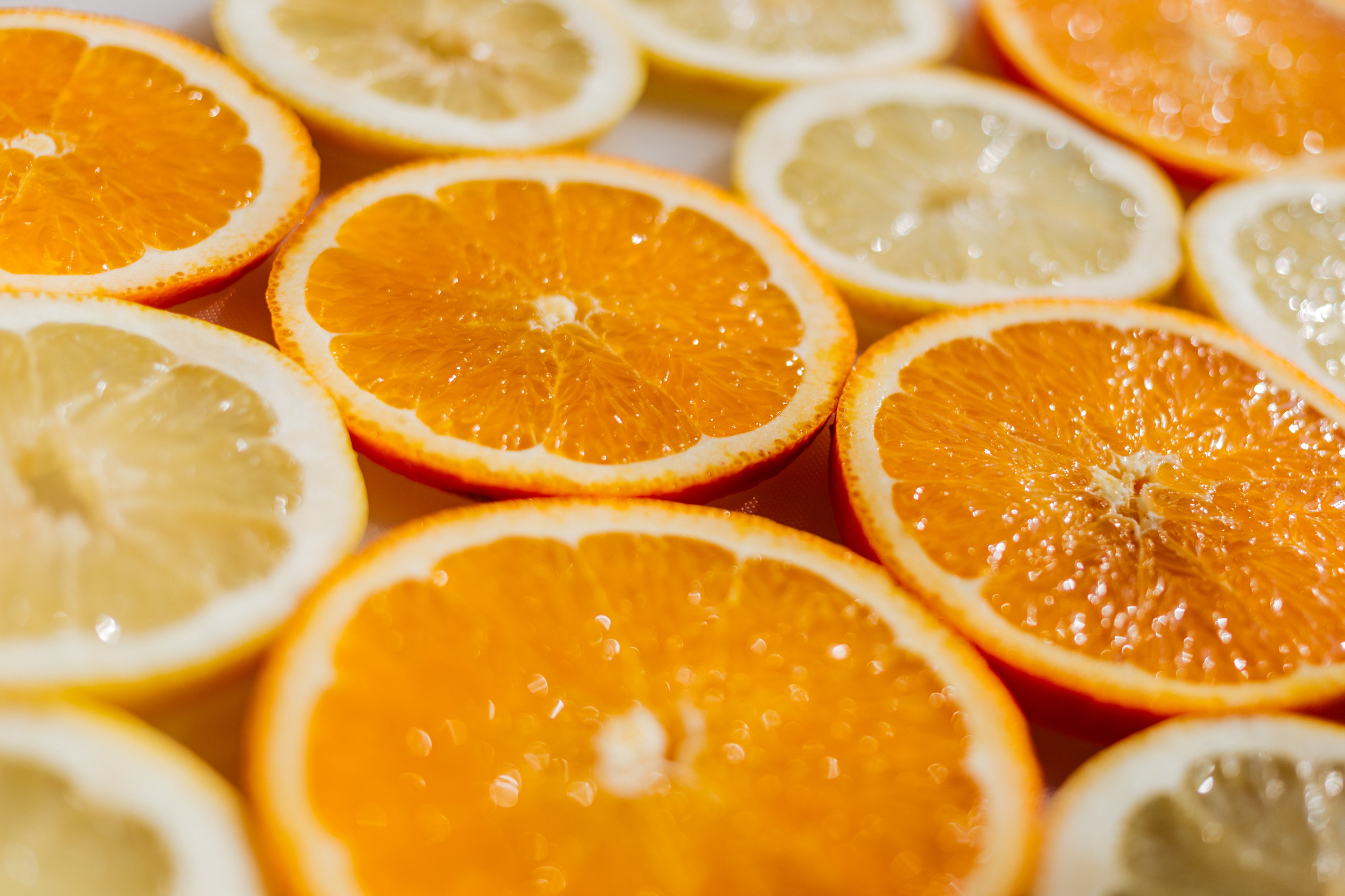 bright citrus close up color 370014