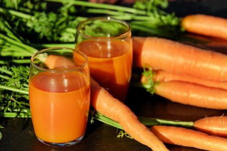 carrot-juice-1623157__340