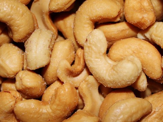 cashew kernels 610481 960 720