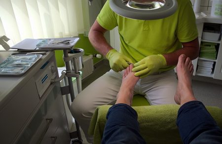 foot-care-3557130_640