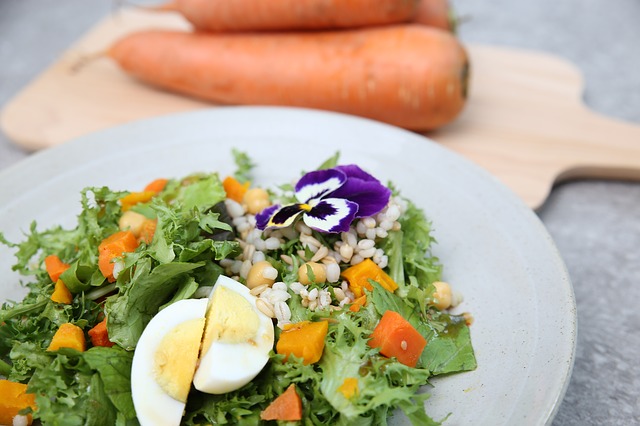 salad-1607498_640