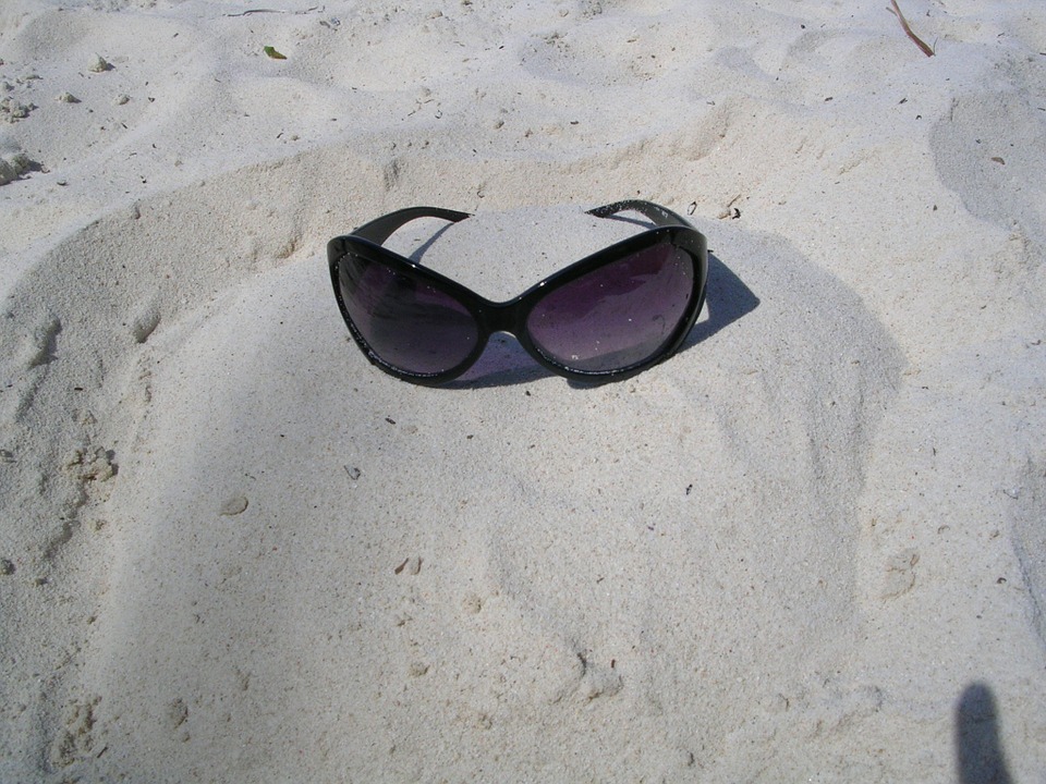 sunglasses-17432_960_720