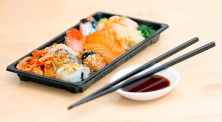 sushi-1858696_640